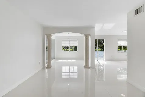 3923 SW 169th Terrace Miramar FL 33027