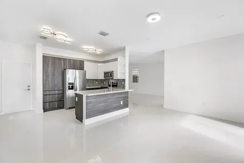 3923 SW 169th Terrace Miramar FL 33027