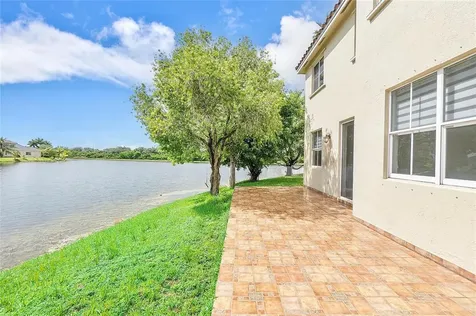 3923 SW 169th Terrace Miramar FL 33027
