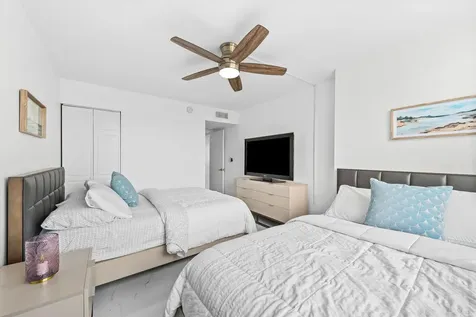 2851 NE 183rd Street Aventura FL 33160