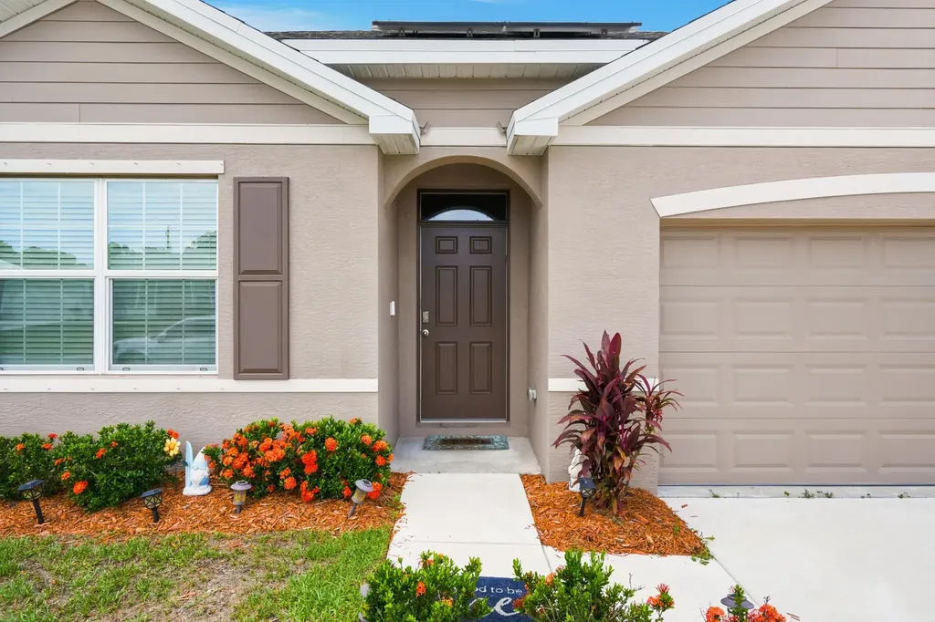 1771 SW Lofgren Avenue Port St Lucie FL 34953