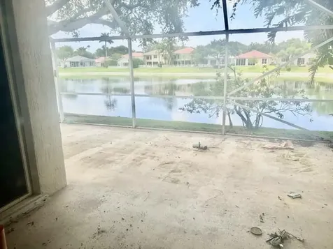 7586 NW 60th Lane Parkland FL 33067