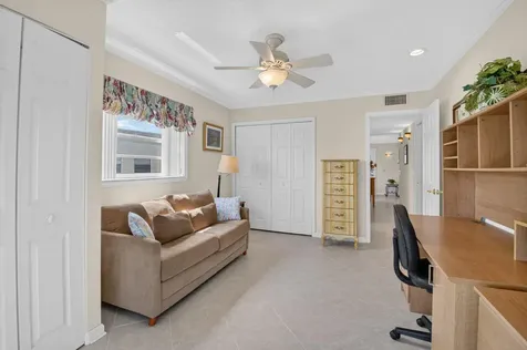 323 Capri G Delray Beach FL 33484