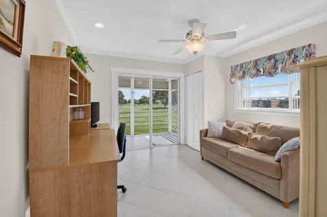 323 Capri G Delray Beach FL 33484
