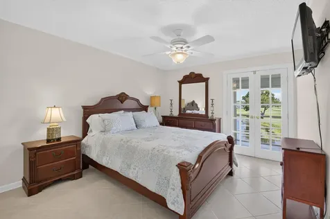 323 Capri G Delray Beach FL 33484