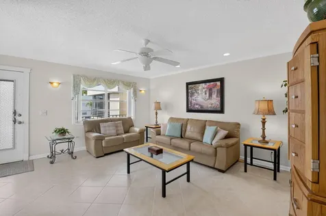 323 Capri G Delray Beach FL 33484
