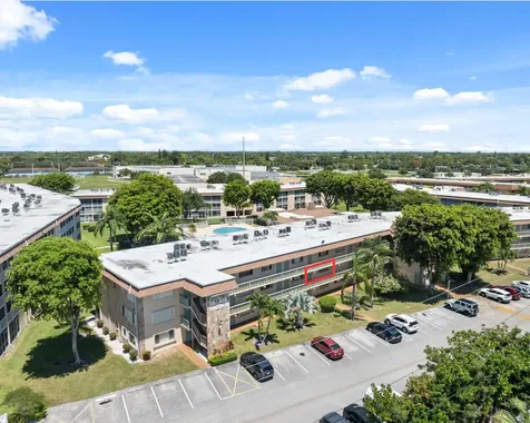 200 Village Green Circle E Palm Springs FL 33461