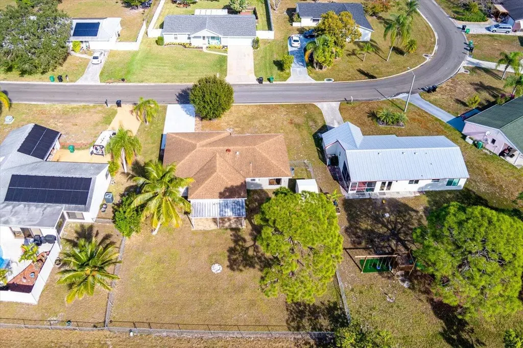 1969 SE Redwing Circle Port St Lucie FL 34952