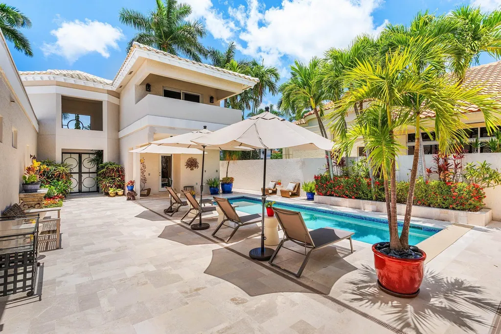 17069 Royal Cove Way Boca Raton FL 33496
