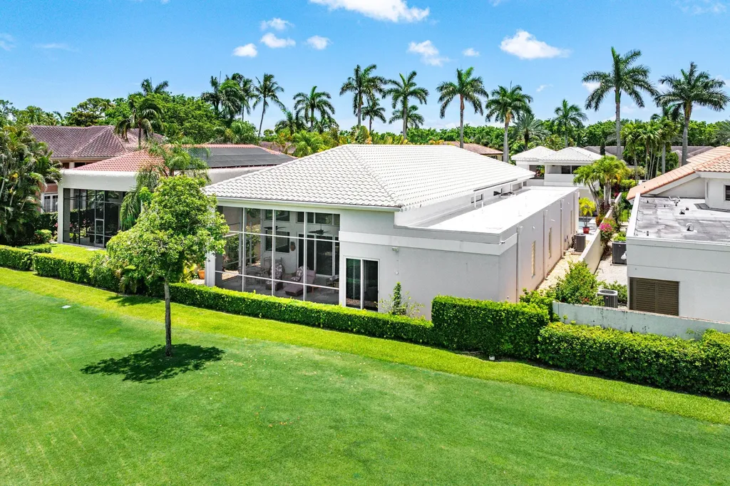 17069 Royal Cove Way Boca Raton FL 33496