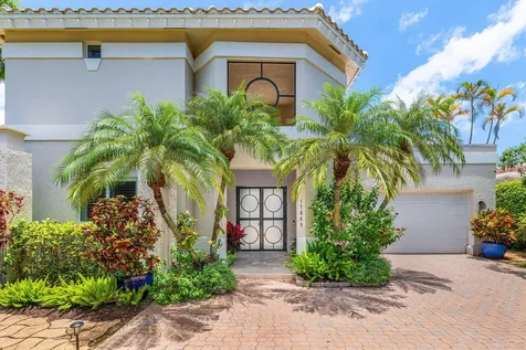 17069 Royal Cove Way Boca Raton FL 33496