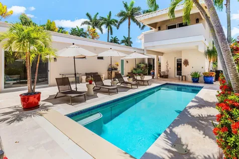 17069 Royal Cove Way Boca Raton FL 33496