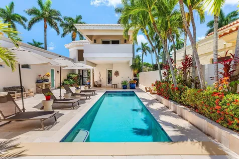 17069 Royal Cove Way Boca Raton FL 33496