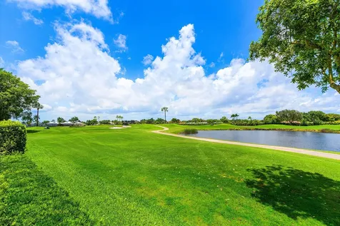 17069 Royal Cove Way Boca Raton FL 33496