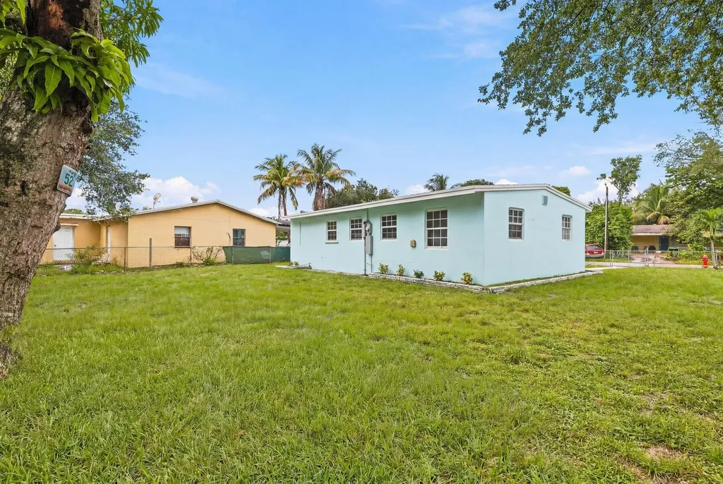 1406 NW 11th Street Fort Lauderdale FL 33311