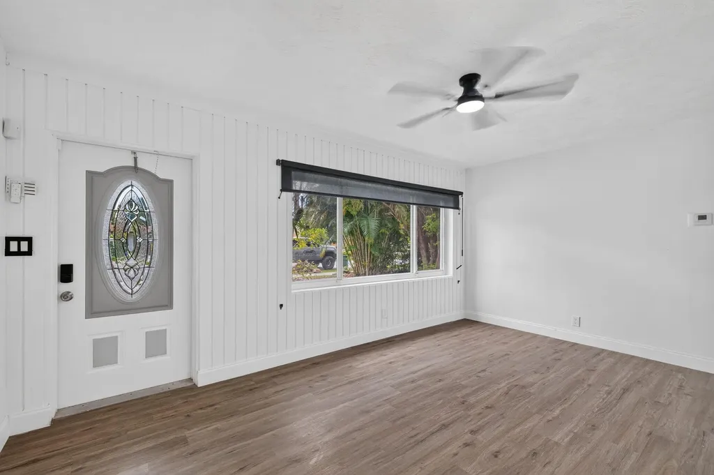 540 NE 61st Street Oakland Park FL 33334