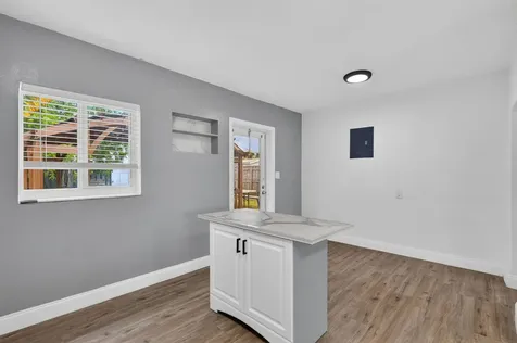 540 NE 61st Street Oakland Park FL 33334