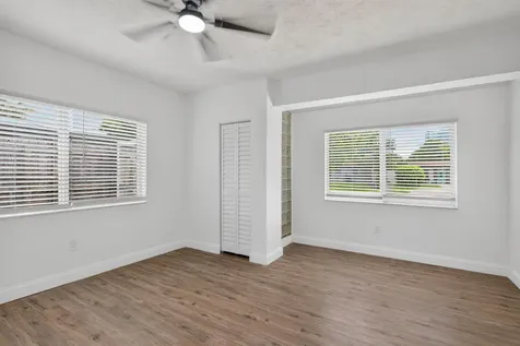 540 NE 61st Street Oakland Park FL 33334
