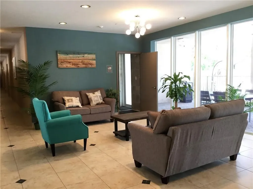 1558 NE 34th Court Oakland Park FL 33334