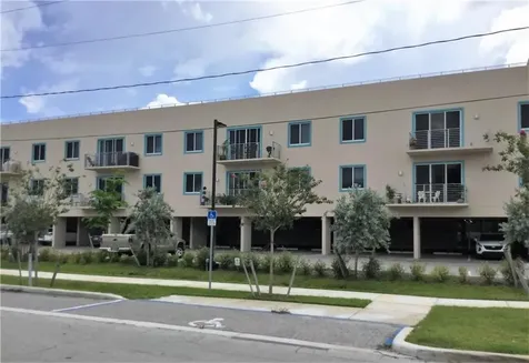 1558 NE 34th Court Oakland Park FL 33334