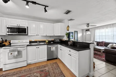 1427 NE 30th Street Pompano Beach FL 33064