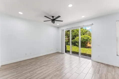 5477 Queenship Court Greenacres FL 33463