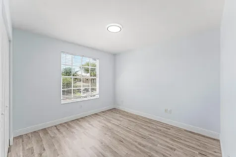 5477 Queenship Court Greenacres FL 33463