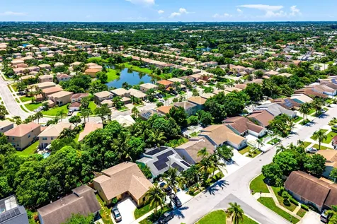 5477 Queenship Court Greenacres FL 33463