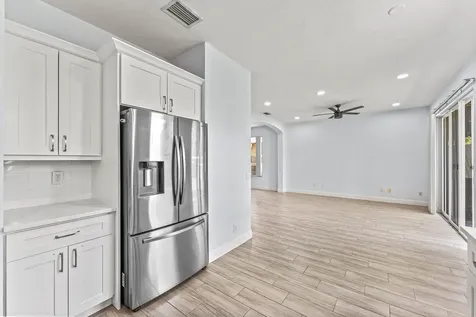 5477 Queenship Court Greenacres FL 33463