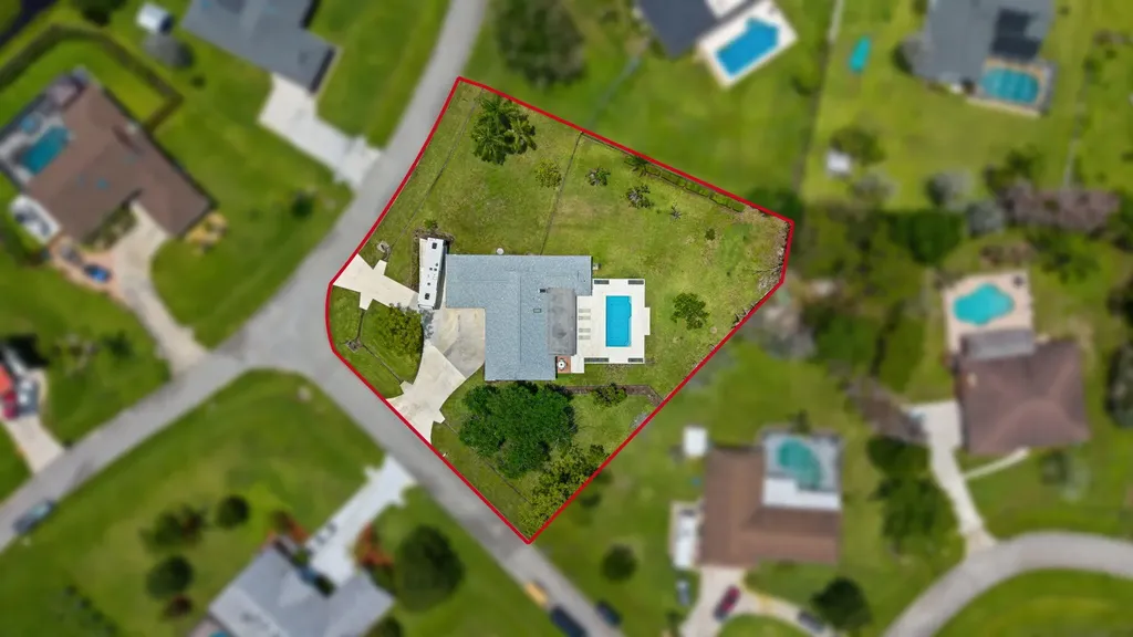 2001 SE Bisbee Street Port St Lucie FL 34952