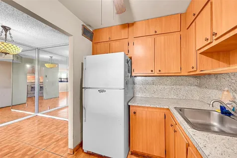 9101 Sunrise Lakes Boulevard Sunrise FL 33322