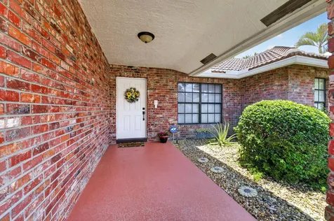 19600 Sedgefield Terrace Boca Raton FL 33498