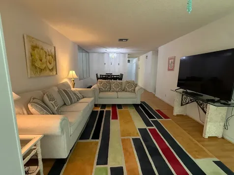 13746 Via Flora Delray Beach FL 33484