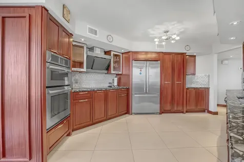 5200 N Ocean Drive Riviera Beach FL 33404