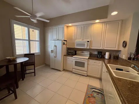 29 Harbour Isle W Fort Pierce FL 34949
