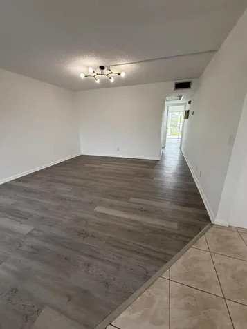 3089 Yarmouth E Boca Raton FL 33434
