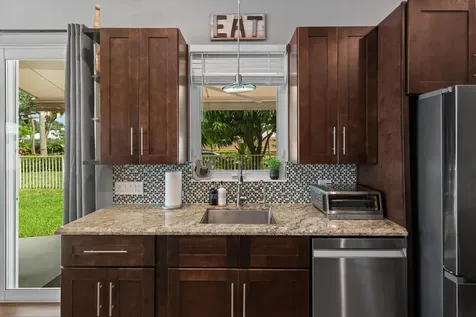 8488 Beaconhill Road Palm Beach Gardens FL 33410