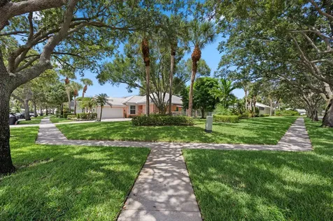 8488 Beaconhill Road Palm Beach Gardens FL 33410