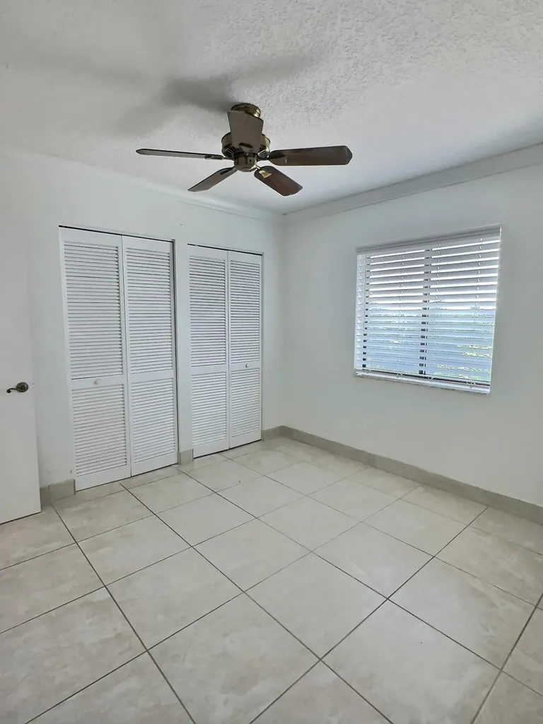 3050 Presidential Way West Palm Beach FL 33401