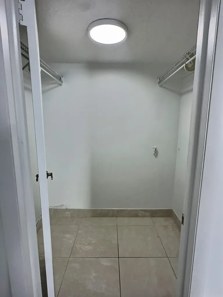 3050 Presidential Way West Palm Beach FL 33401