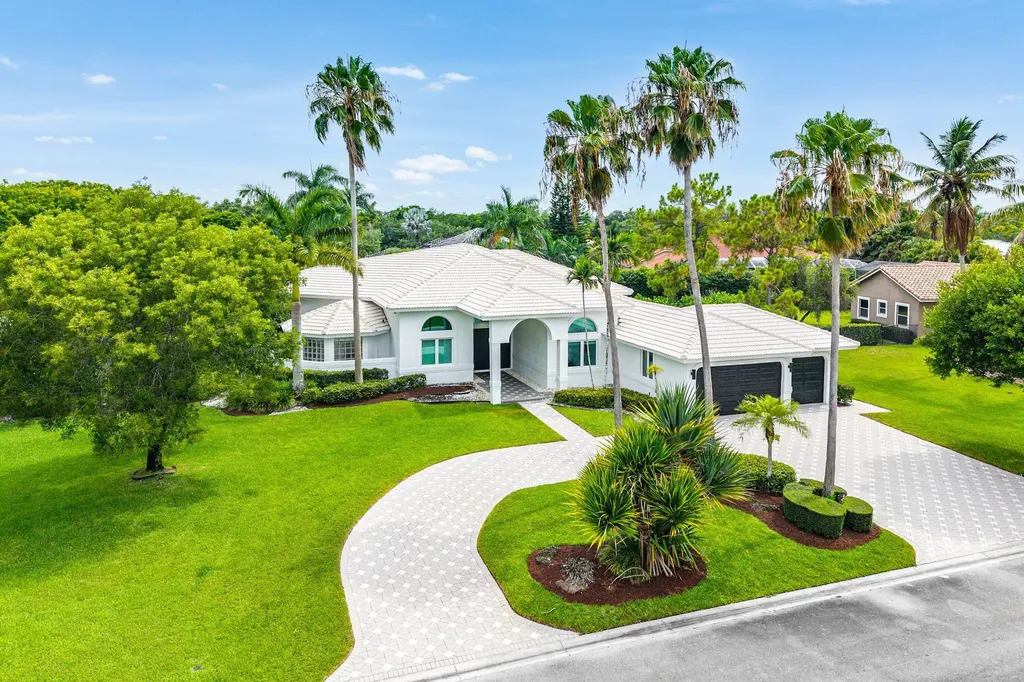 8204 NW 63rd Court Parkland FL 33067