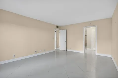 405 N Ocean Boulevard Pompano Beach FL 33062