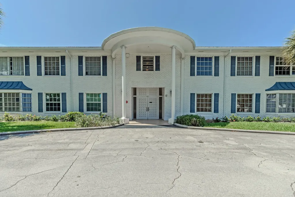 2161 NE 68th Street Fort Lauderdale FL 33308