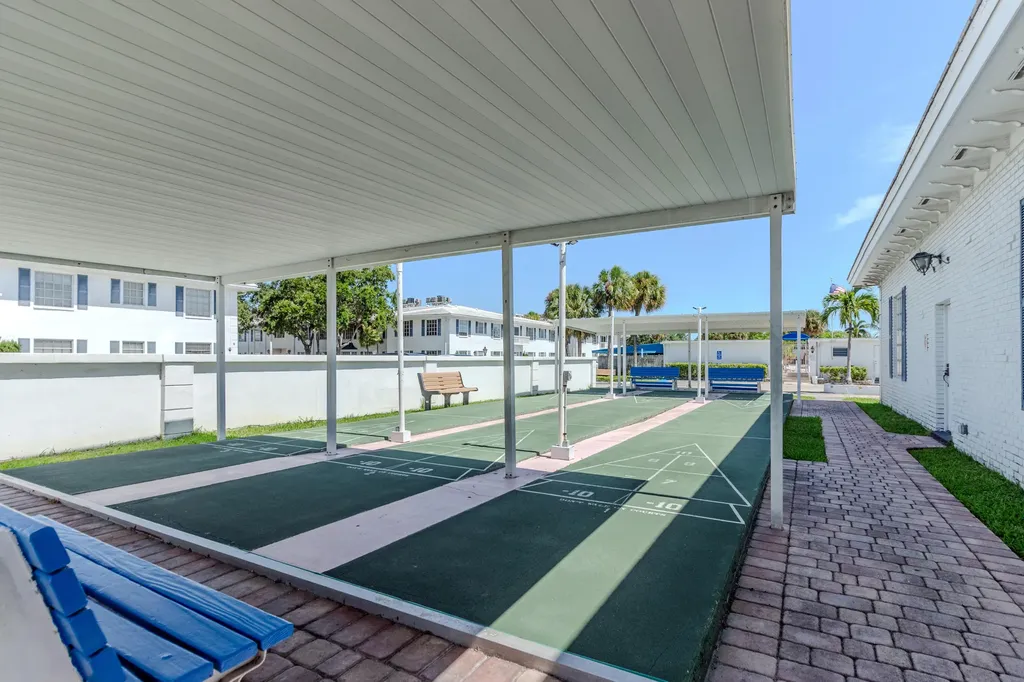 2161 NE 68th Street Fort Lauderdale FL 33308