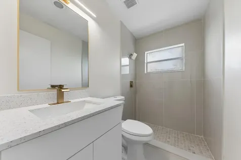 7198 E Pine Forest Circle Circle E Lake Worth FL 33467