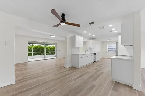 7198 E Pine Forest Circle Circle E Lake Worth FL 33467