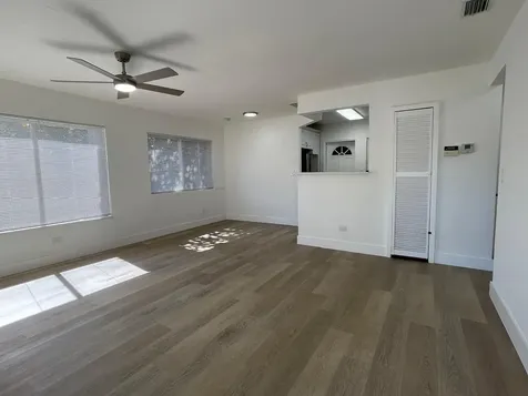 1635 NE 160th Street North Miami Beach FL 33162