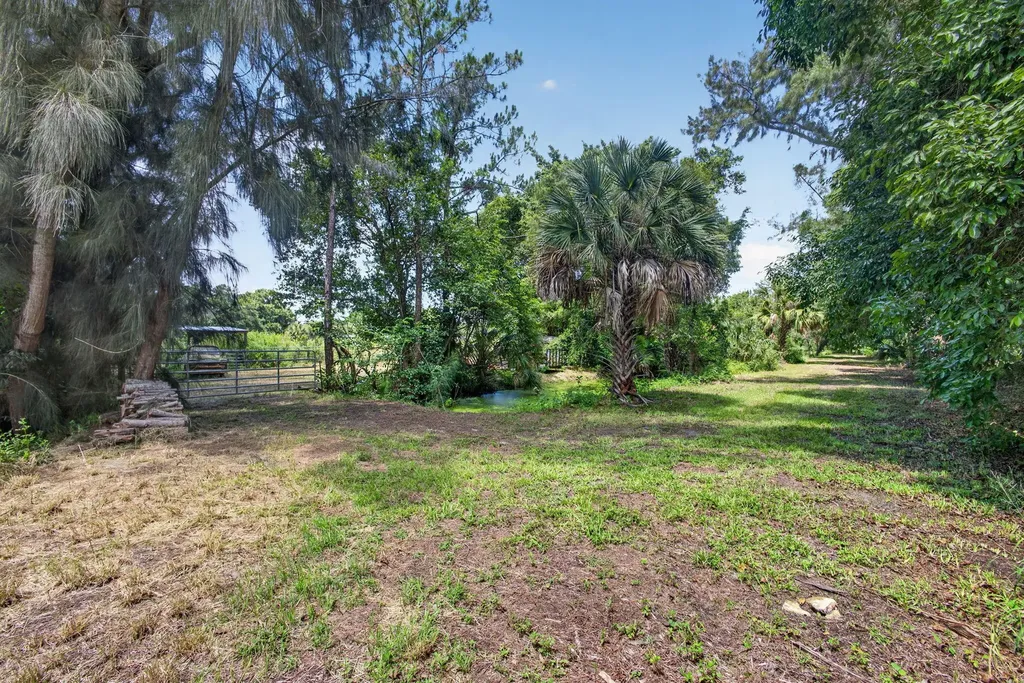 11030 89th Street N West Palm Beach FL 33412