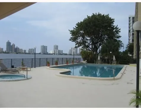 17500 N Bay Road Sunny Isles Beach FL 33160