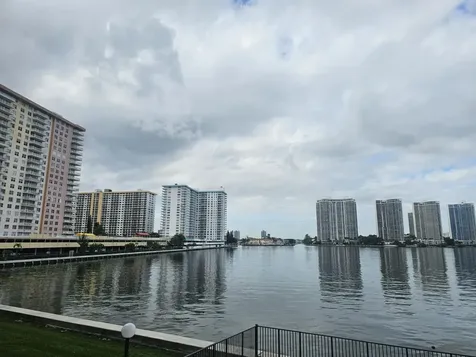 17500 N Bay Road Sunny Isles Beach FL 33160